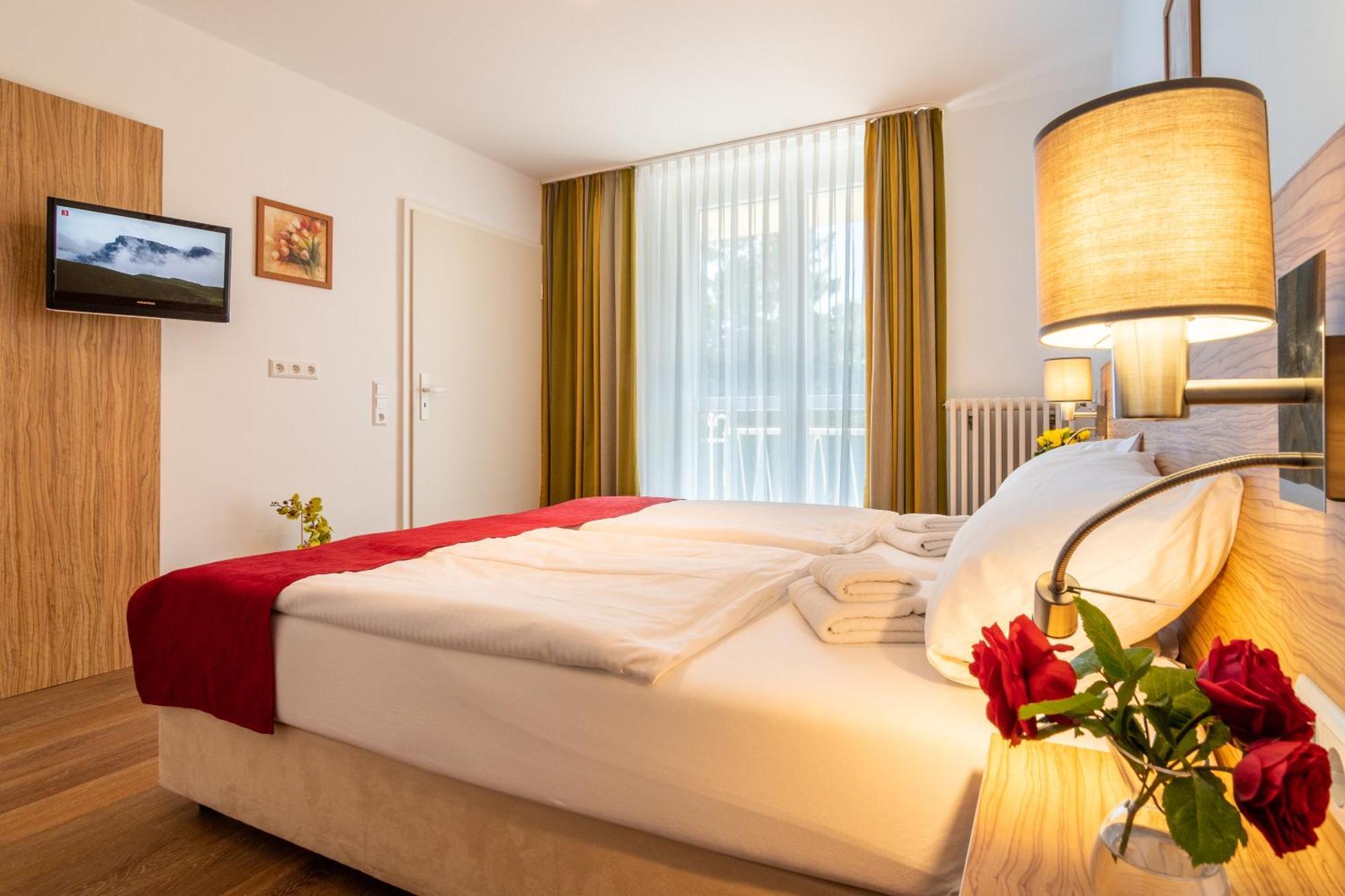 Akzent Hotel Am Burgholz ทาบาร์ซ ภายนอก รูปภาพ